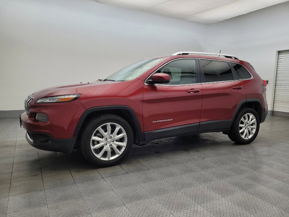 Used 2016 Jeep Cherokee Limited image 2