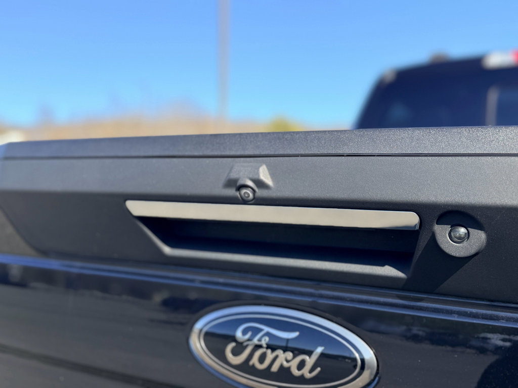 Used 2020 Ford F350 Lariat image 39