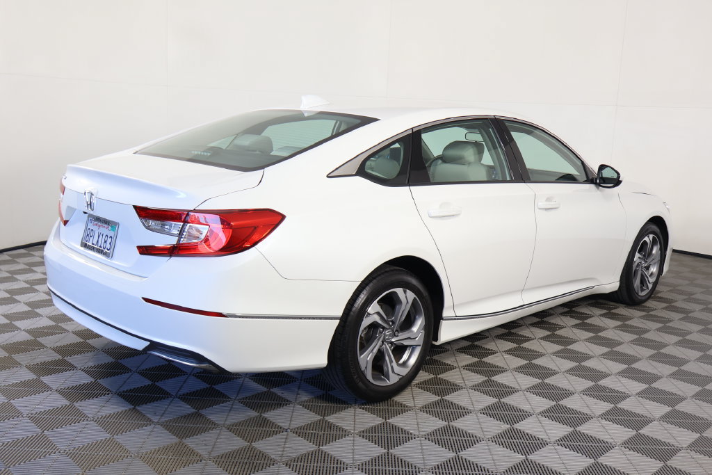 Used 2020 Honda Accord EX image 4
