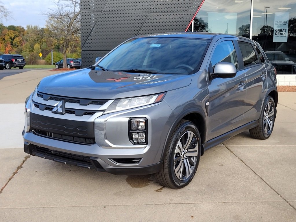 New 2025 Mitsubishi Outlander Sport ES