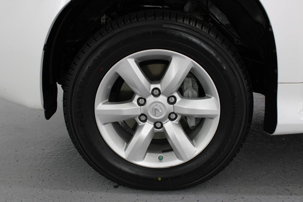 Used 2012 Lexus GX 460 w/ Comfort Plus Pkg AWD/4WD image 84