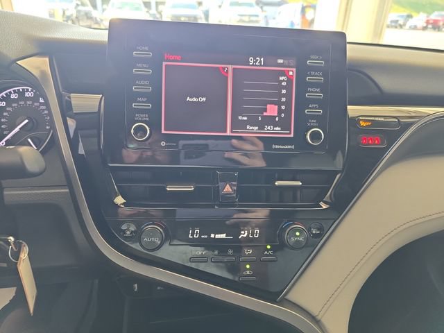 Used 2022 Toyota Camry SE w/ Carpet Mat Package (TMS) FWD image 15