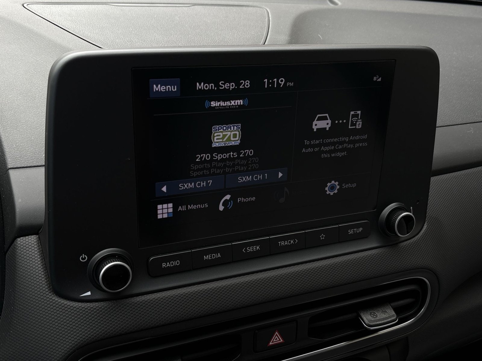 Certified 2023 Hyundai Kona SEL AWD/4WD image 17