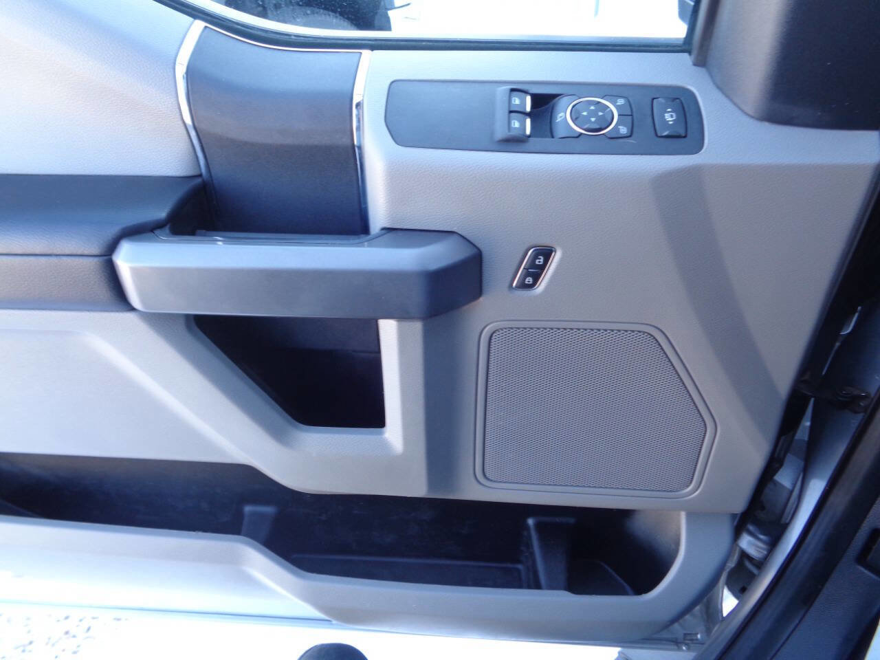 Used 2022 Ford F450 XLT w/ XLT Value Package image 50