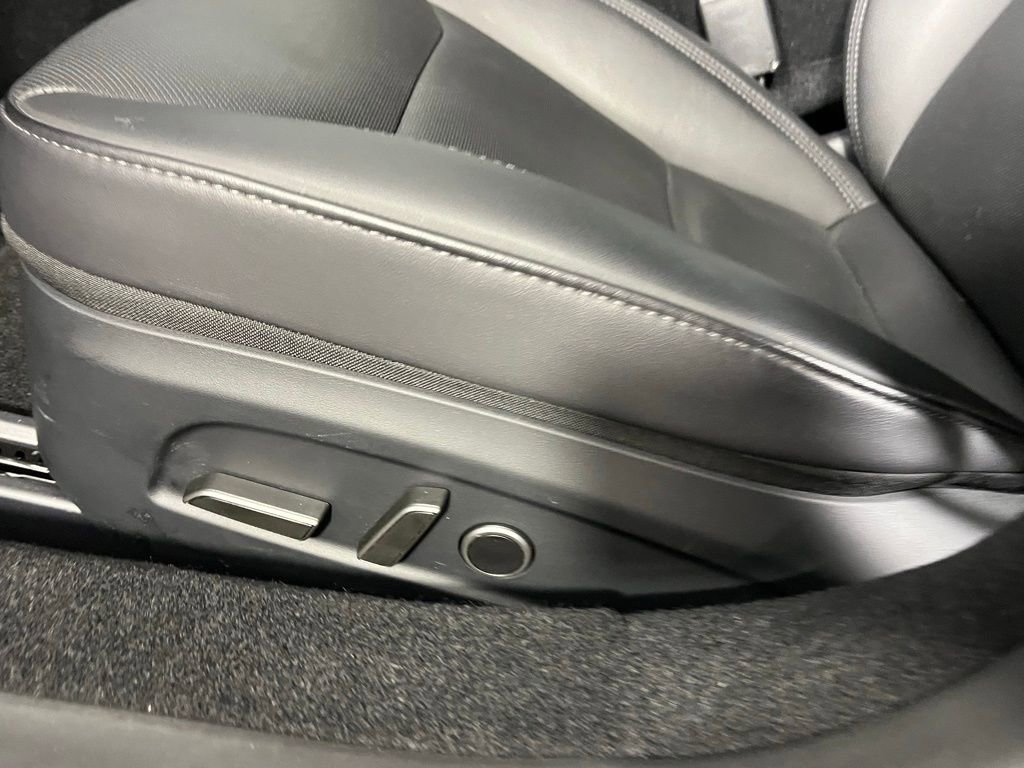 Used 2025 Tesla Model 3 Long Range image 19