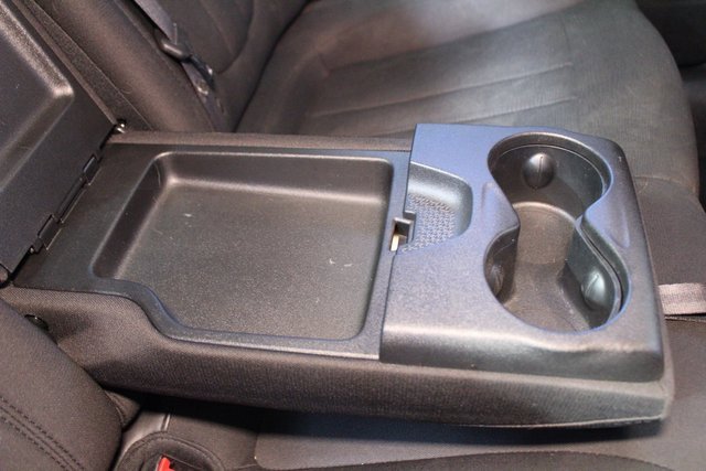 Used 2016 Chrysler 200 LX image 15