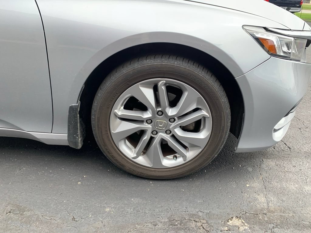 Used 2020 Honda Accord LX image 17