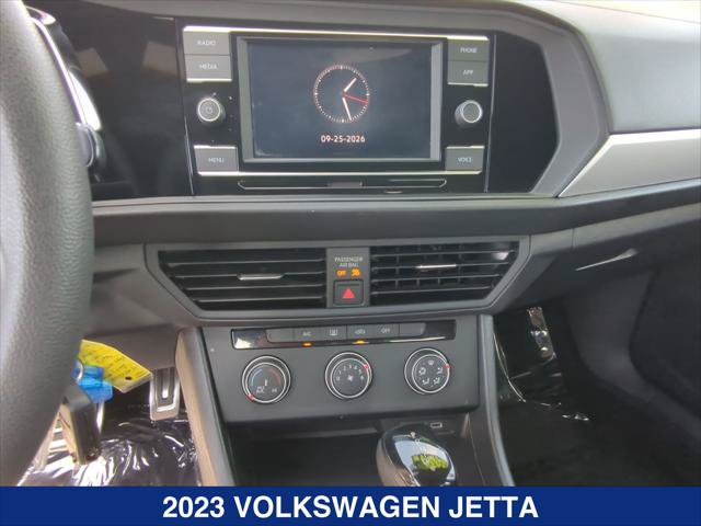 Certified 2023 Volkswagen Jetta Sport FWD image 17