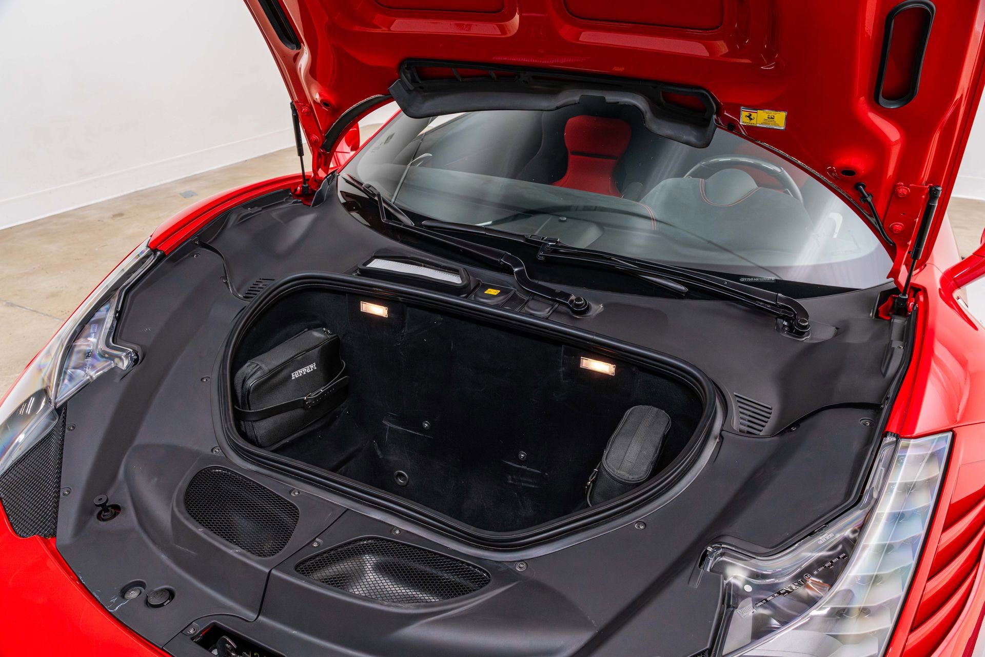 Certified 2015 Ferrari 458 Speciale Coupe RWD image 22