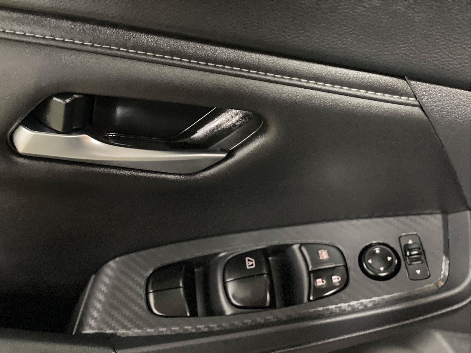 Used 2025 Nissan Sentra SV w/ All-Weather Package FWD image 18