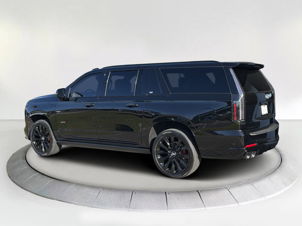 Certified 2025 Cadillac Escalade ESV V w/ LPO, ONYX Package AWD/4WD image 3