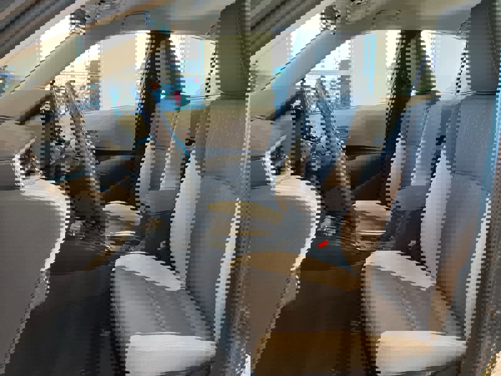 Used 2024 Toyota Corolla LE image 10