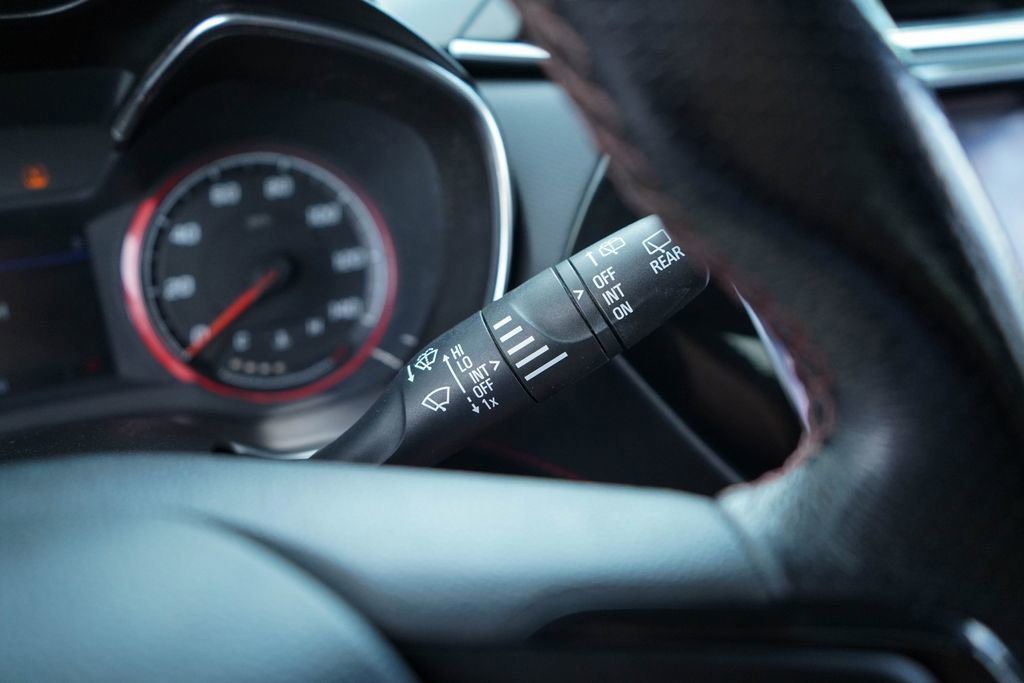 Used 2021 Chevrolet TrailBlazer RS w/ Technology Package image 28