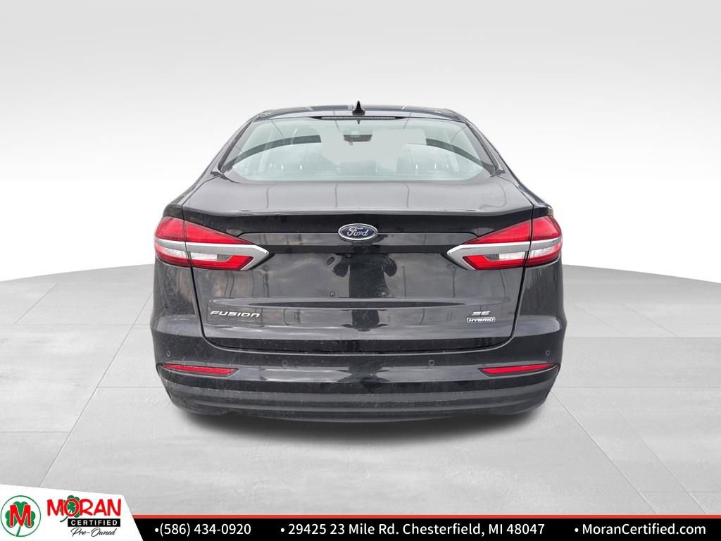 Used 2020 Ford Fusion SE image 4