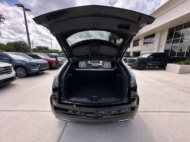 Certified 2024 Cadillac XT4 Sport FWD image 30