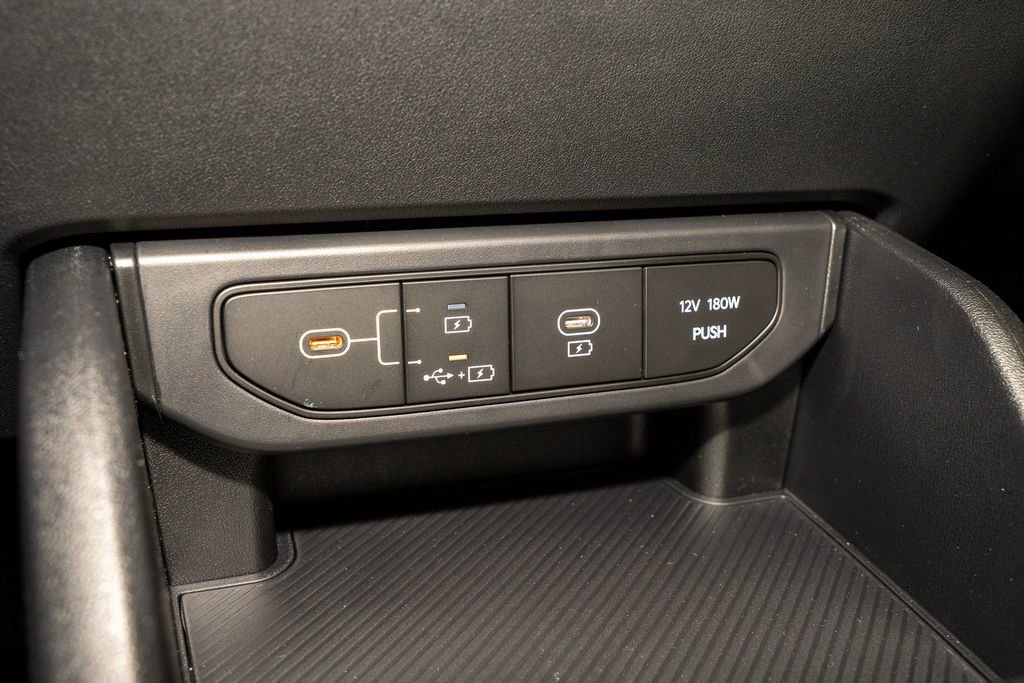 New 2025 Kia K4 LXS image 15