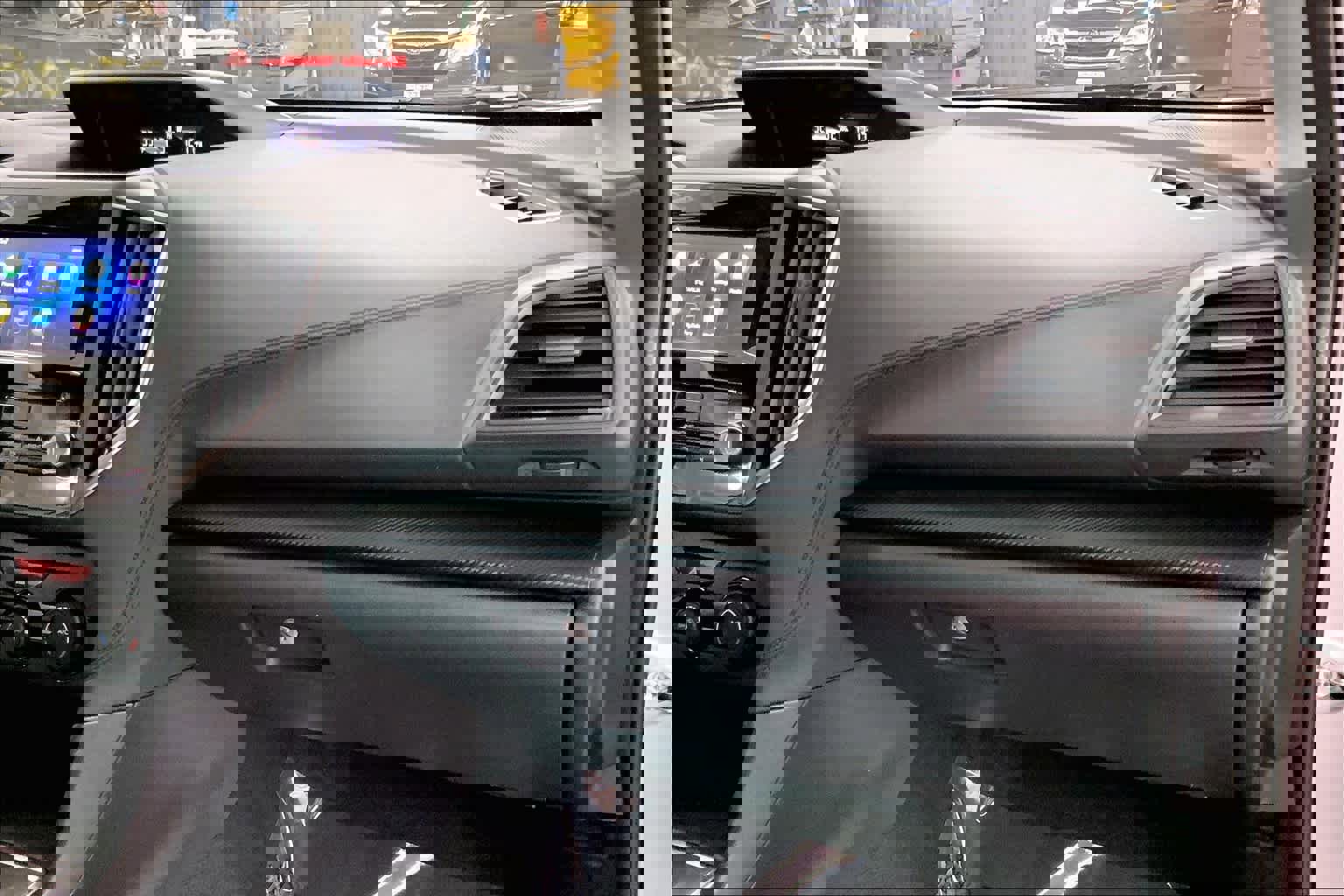 Used 2019 Subaru Crosstrek 2.0i Premium w/ Eyesight System image 18