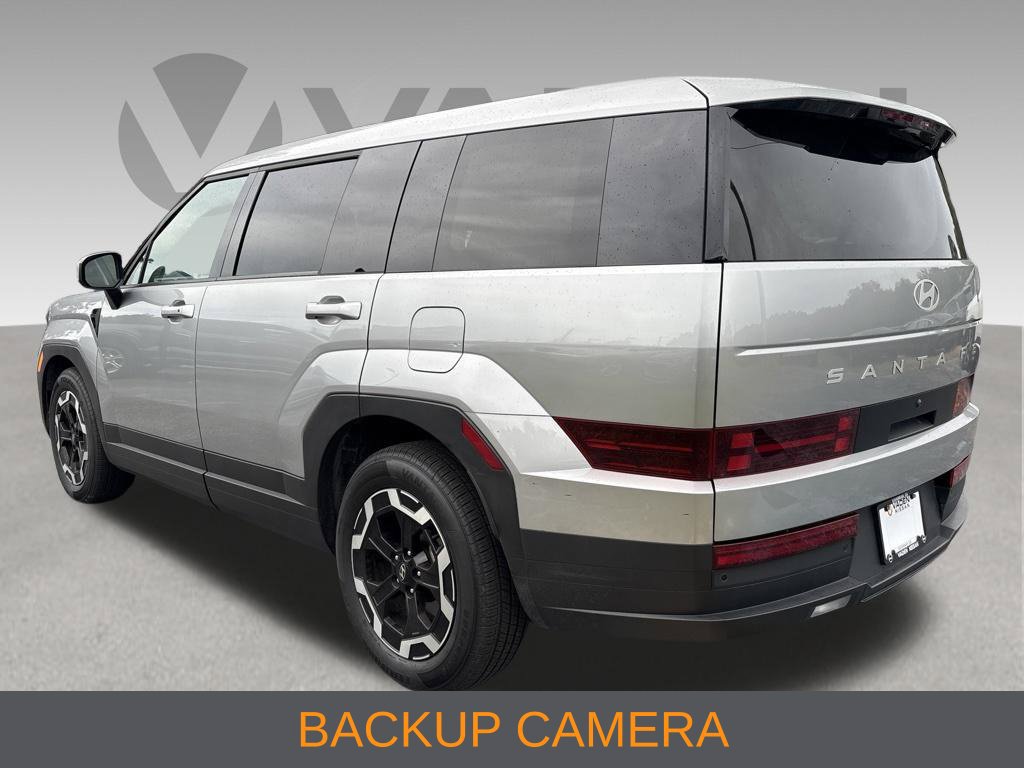 Used 2024 Hyundai Santa Fe SE FWD image 7