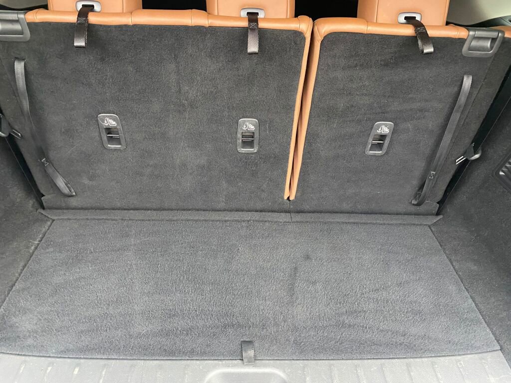 Used 2022 Nissan Pathfinder Platinum image 19