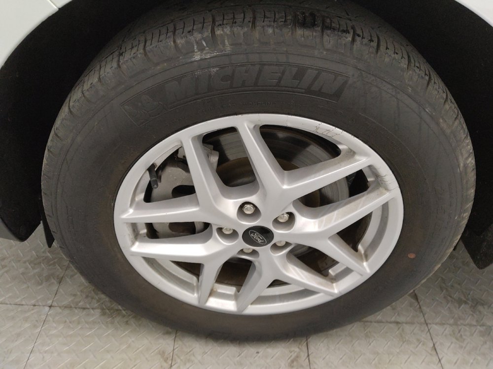 Used 2024 Ford Edge SEL image 31