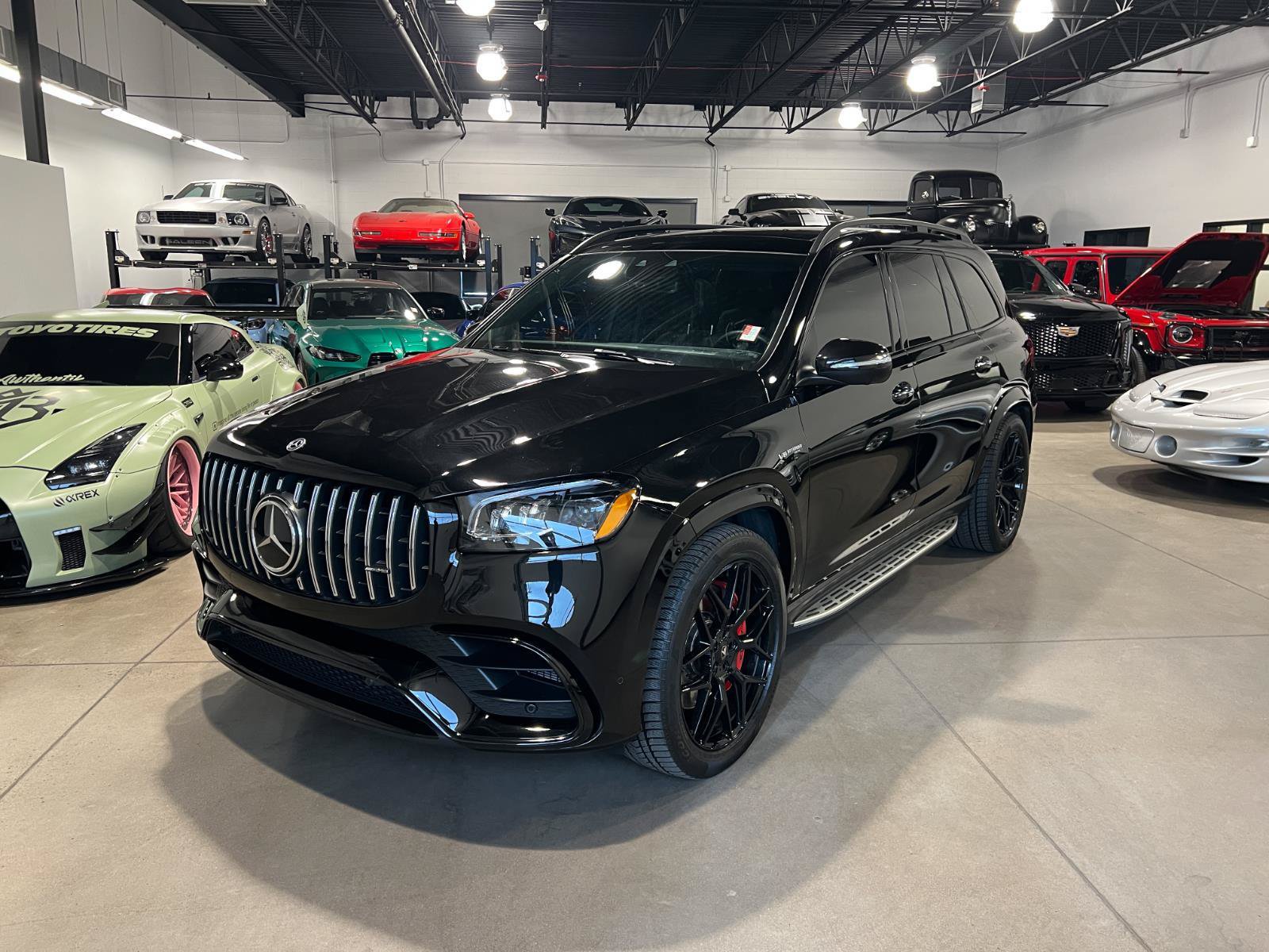 Used 2023 Mercedes-Benz GLS 63 AMG 4MATIC image 7