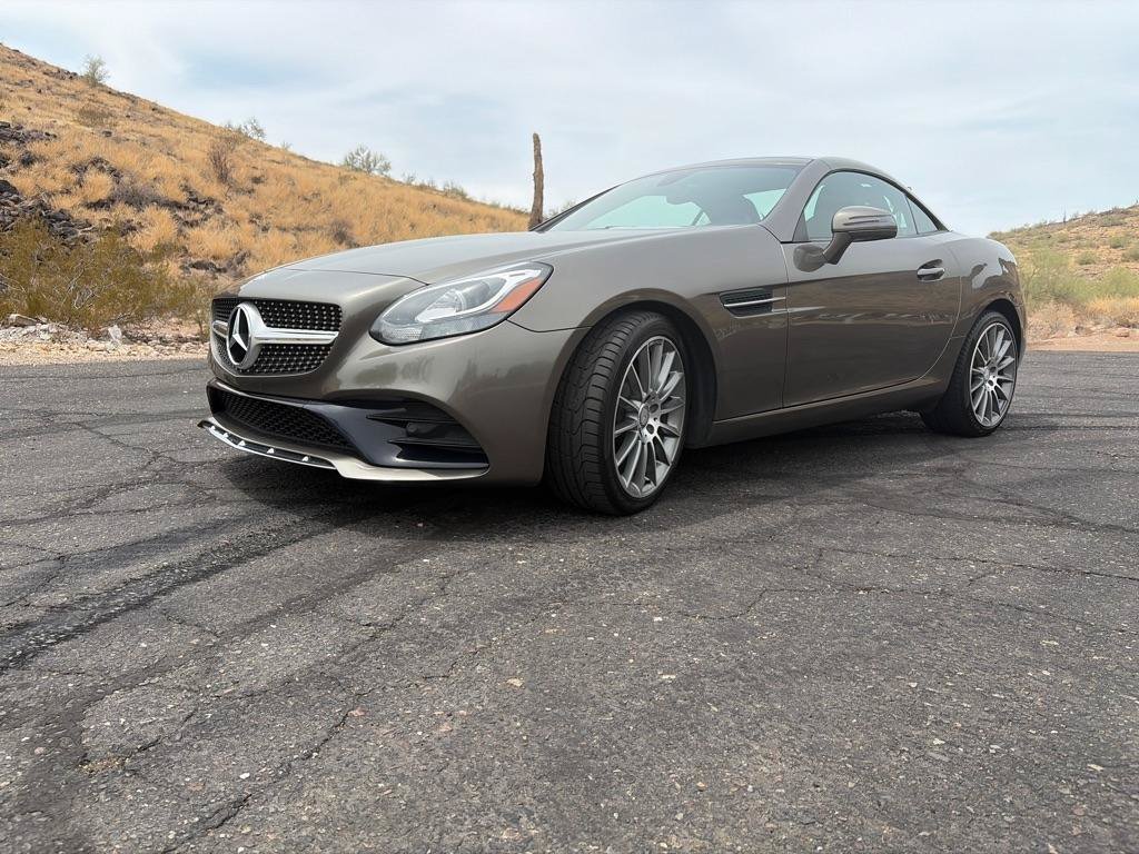 Used 2017 Mercedes-Benz SLC 300