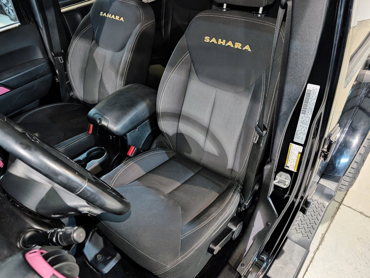 Used 2015 Jeep Wrangler Unlimited Sahara w/ Dual Top Group image 16