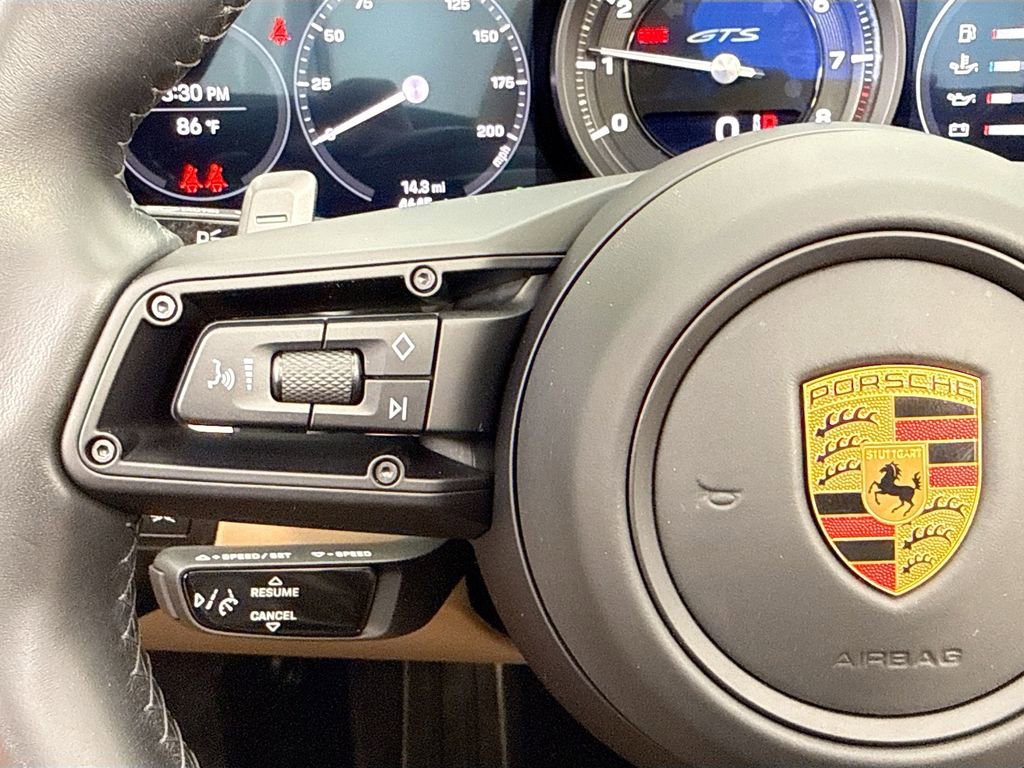 Used 2022 Porsche 911 Carrera S RWD image 11