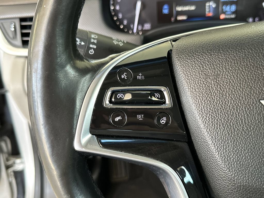 Used 2017 Cadillac XTS Luxury image 16