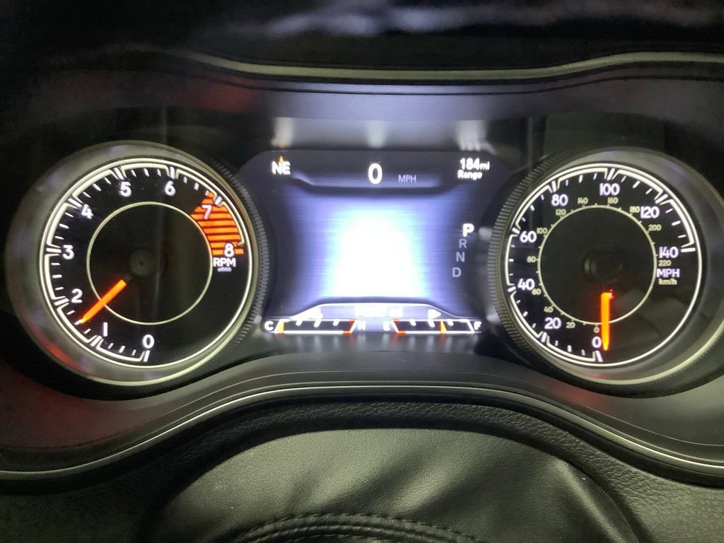 Certified 2019 Jeep Cherokee Limited AWD/4WD image 34
