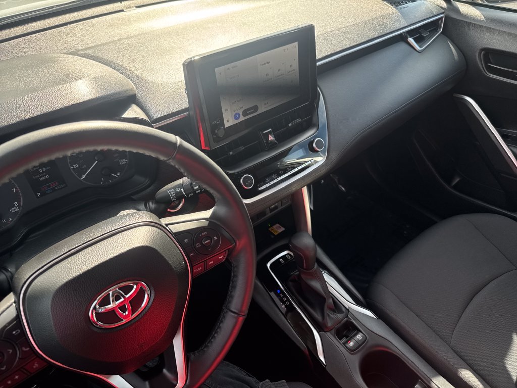 Used 2023 Toyota Corolla Cross LE w/ Moonroof Package AWD/4WD image 22