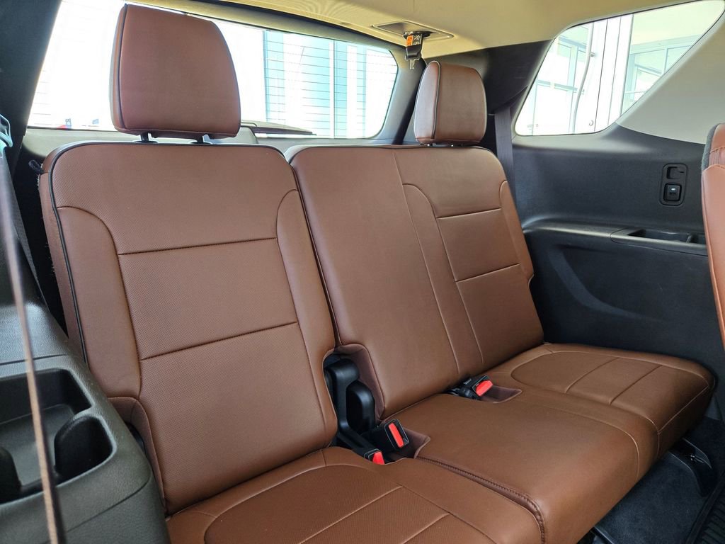 Used 2019 Chevrolet Traverse High Country image 31