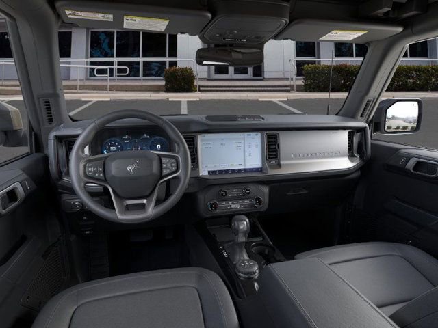New 2026 Ford Bronco Outer Banks image 9