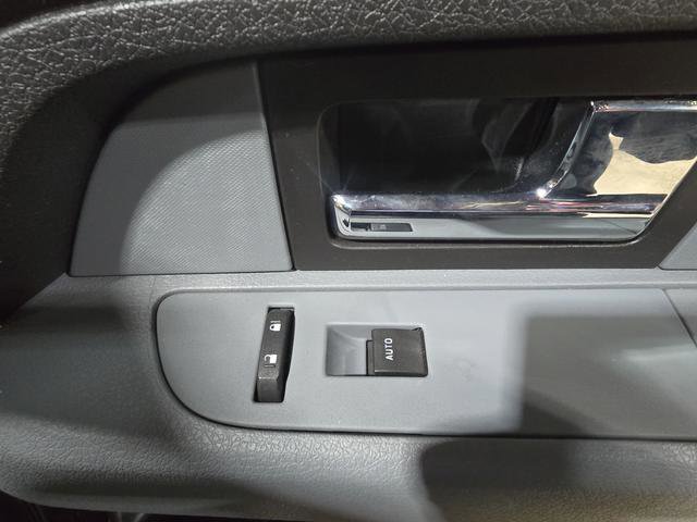 Used 2013 Ford F150 STX w/ Mid Equipment Group RWD image 28