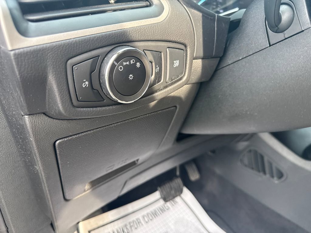 Used 2024 Ford Edge SEL image 27