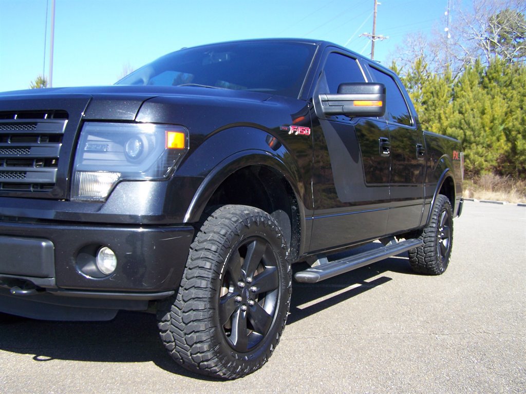 Used 2014 Ford F150 FX4 w/ Equipment Group 402A Luxury image 22