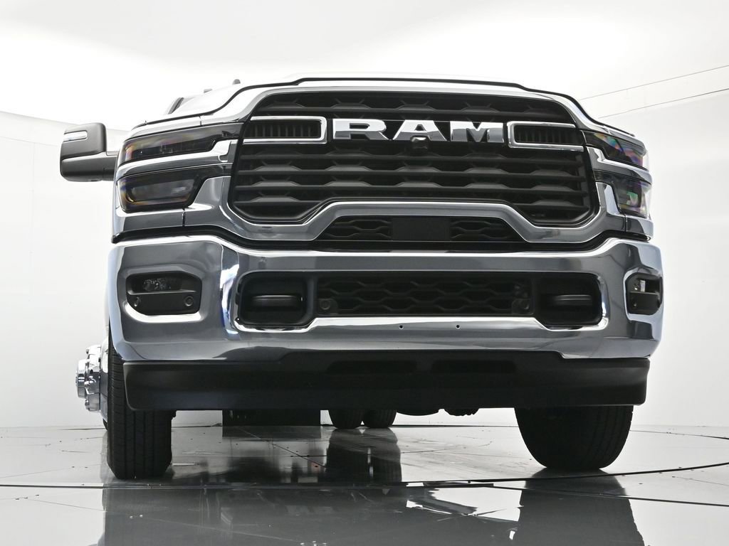 New 2026 RAM 3500 Tradesman image 39