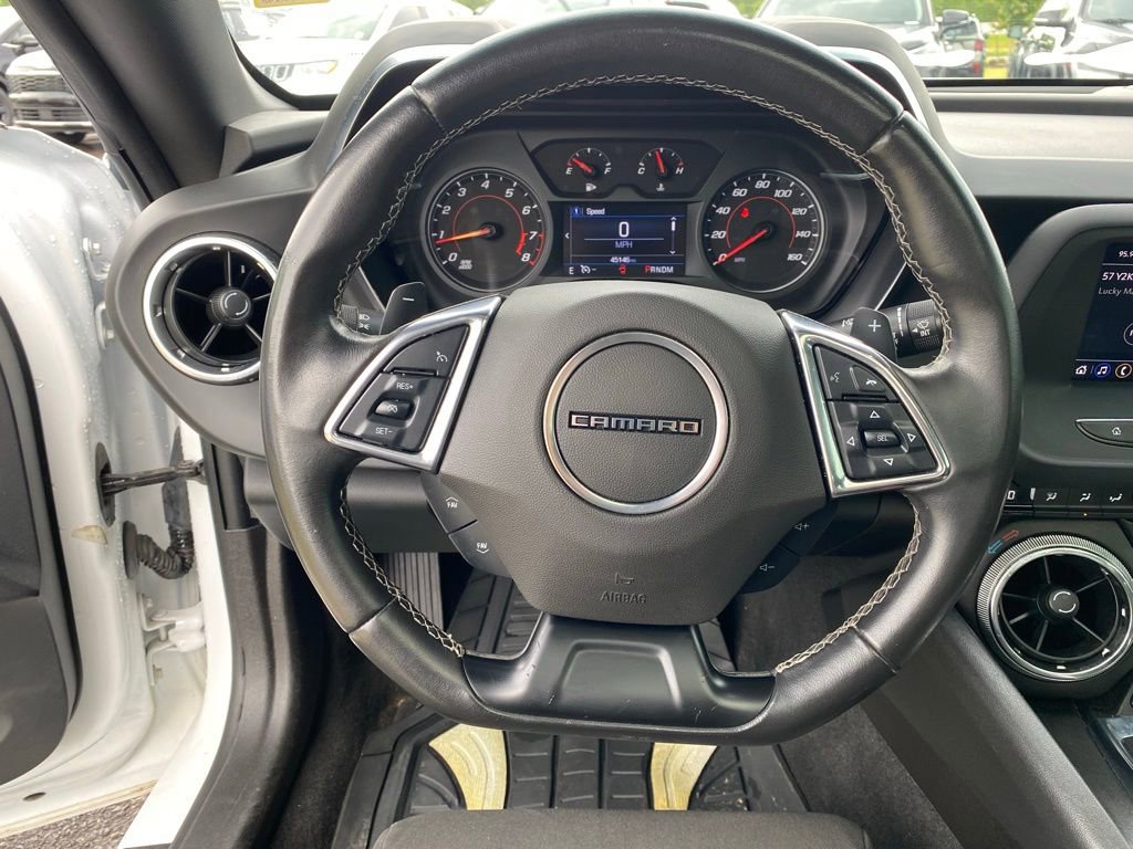 Used 2023 Chevrolet Camaro LT RWD image 15