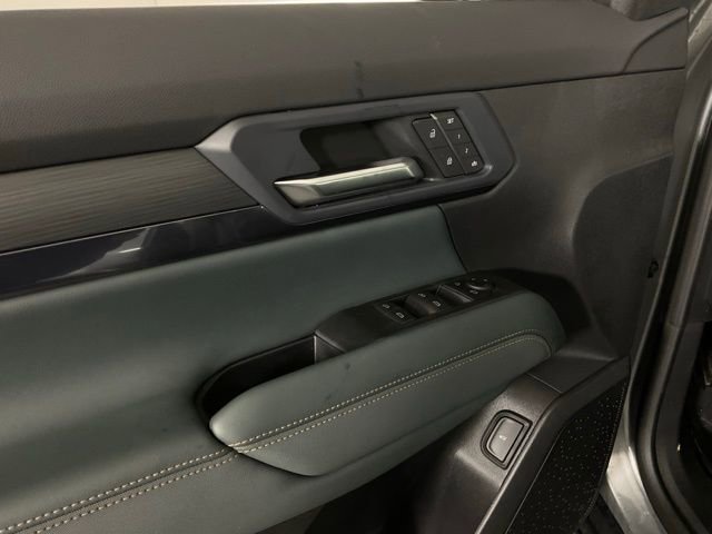 New 2026 GMC Terrain AT4 w/ Convenience Package III image 27