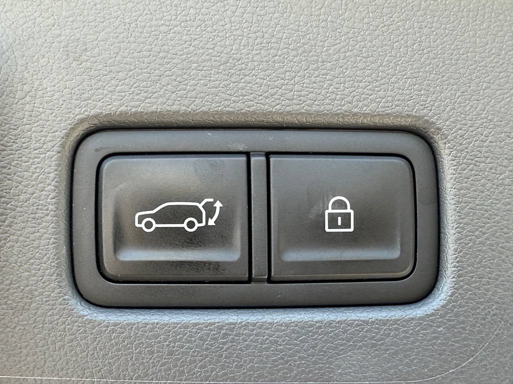 Certified 2024 Hyundai Santa Fe Limited AWD/4WD image 30