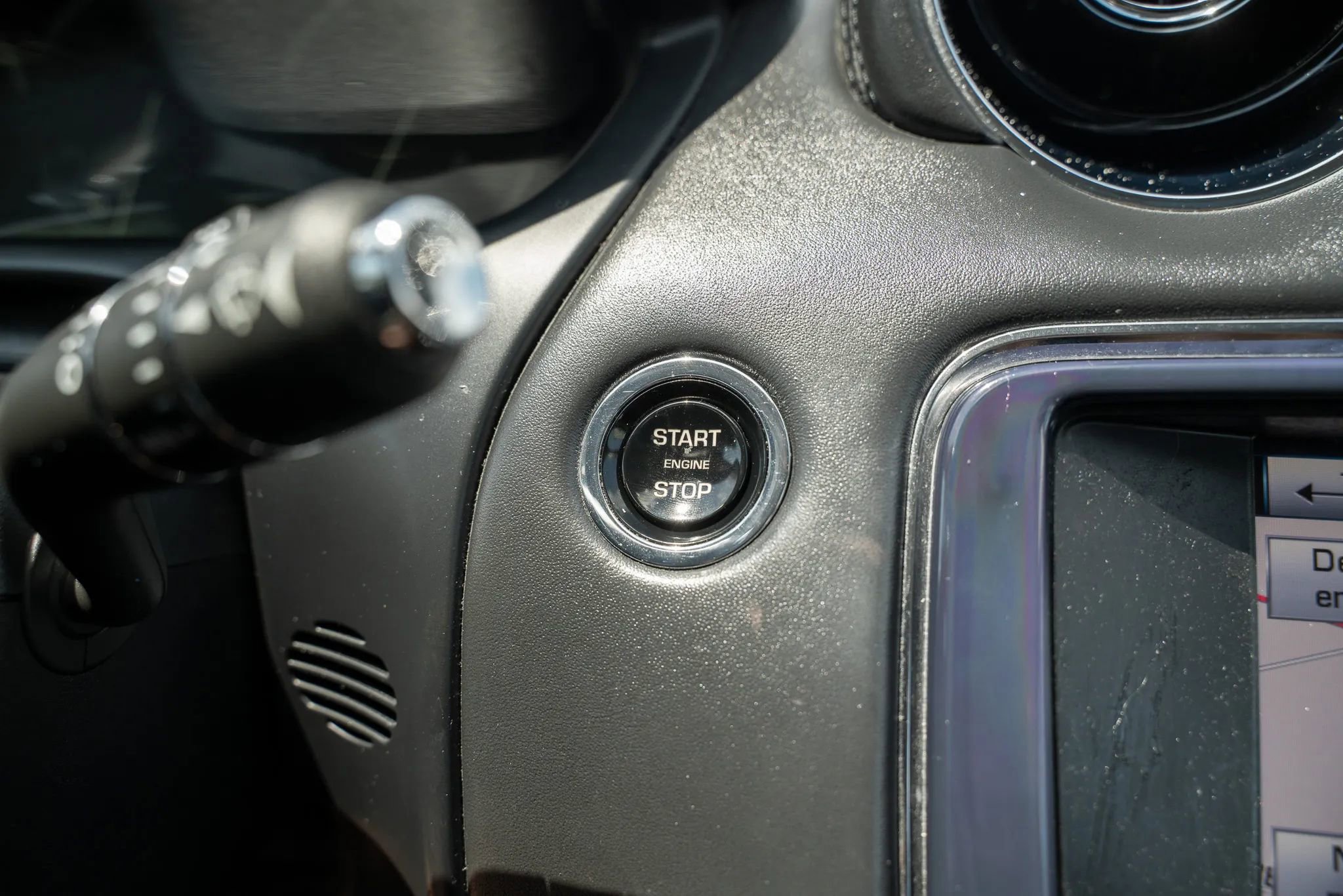 Used 2013 Jaguar XJ AWD image 27