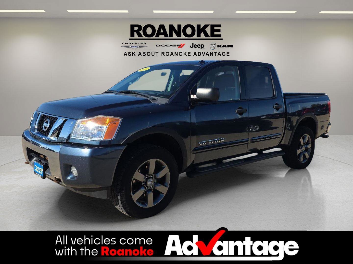 Used 2015 Nissan Titan SV w/ SV Value Truck Package image 1