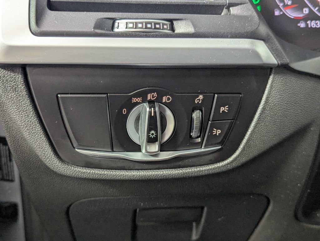 Used 2022 BMW X3 M40i image 13