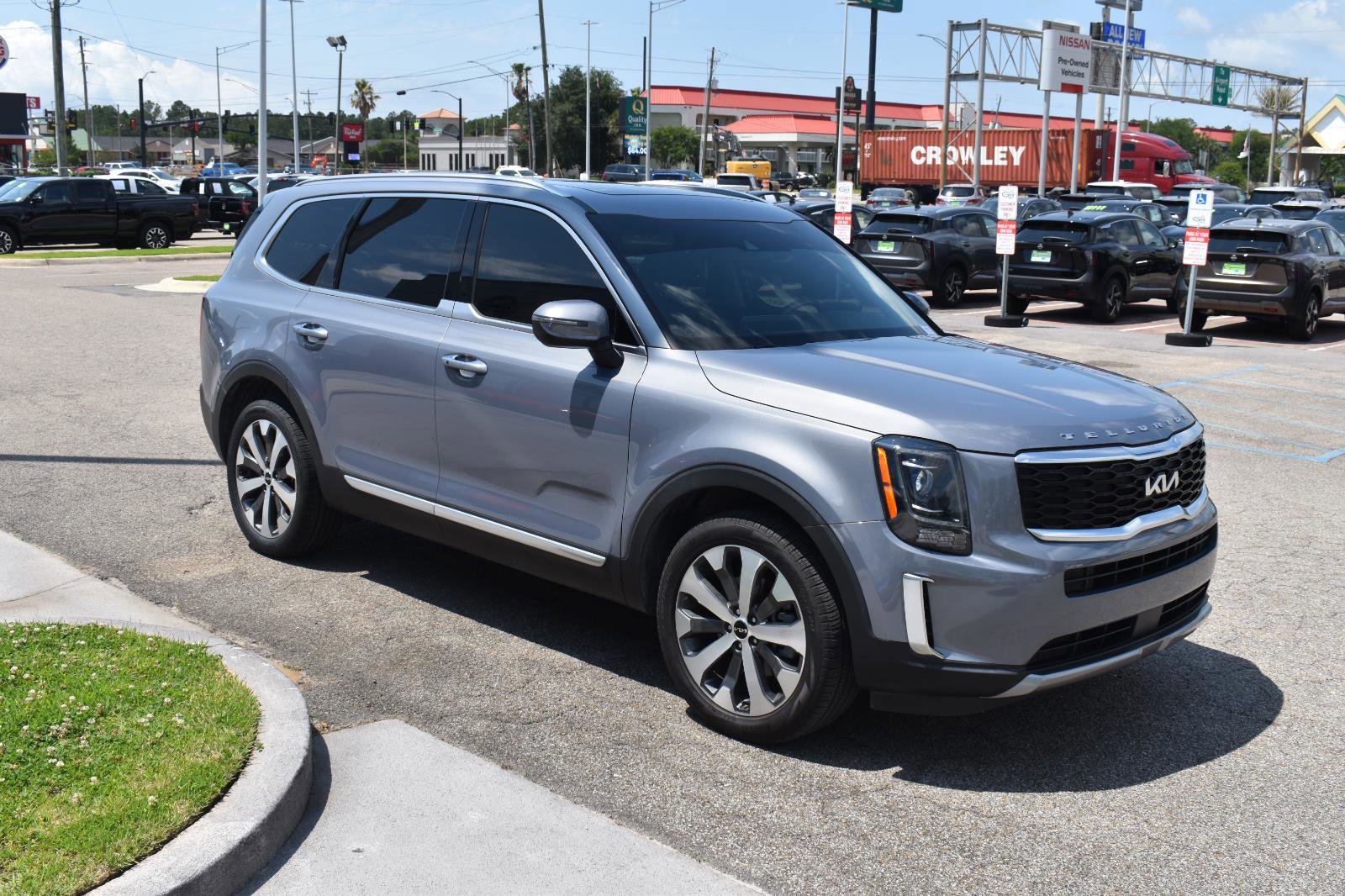 Used 2022 Kia Telluride S FWD image 15