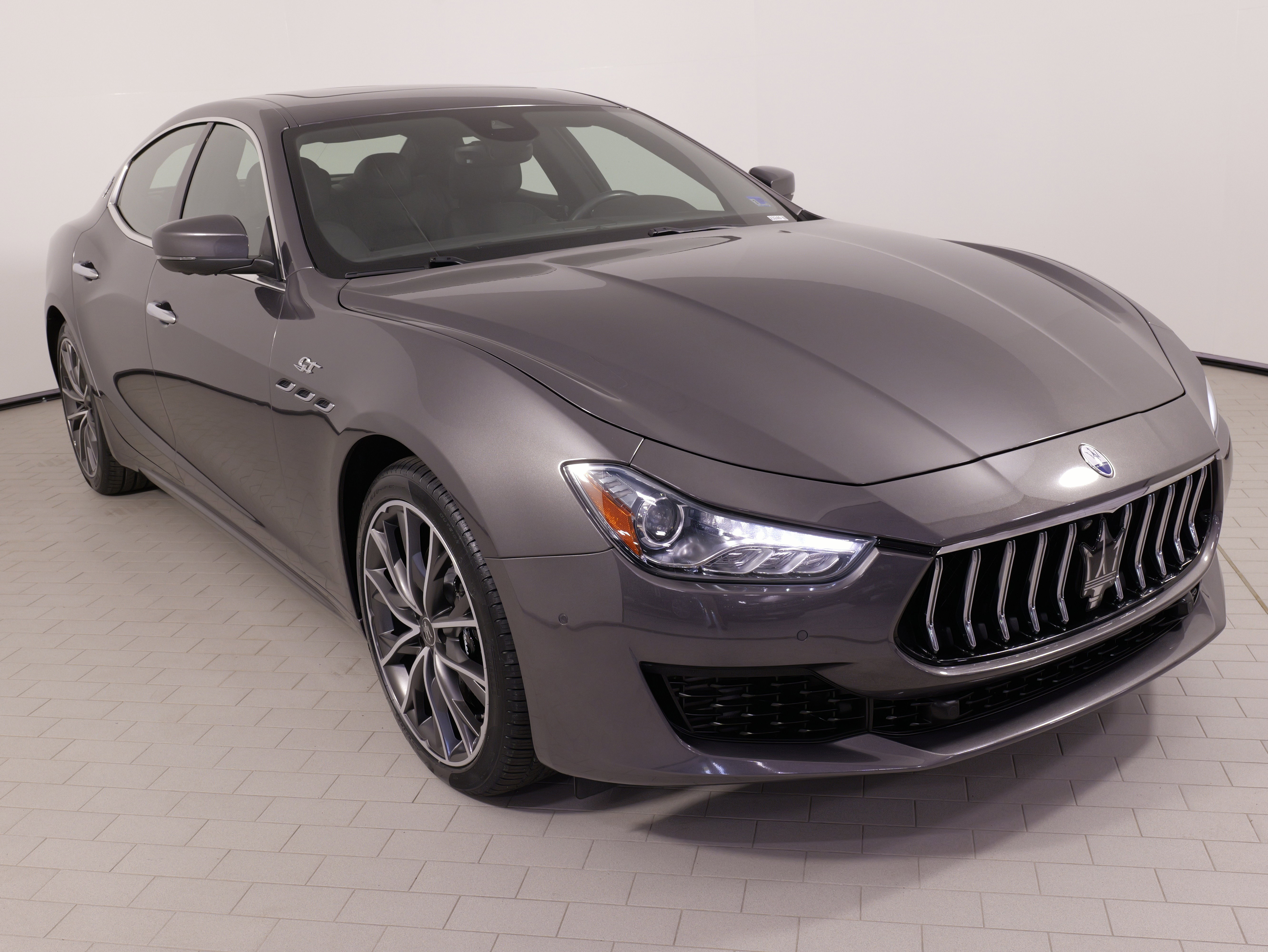Used 2023 Maserati Ghibli GT image 6