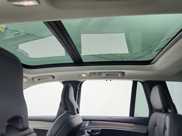New 2026 Volvo XC90 B6 Ultra image 22