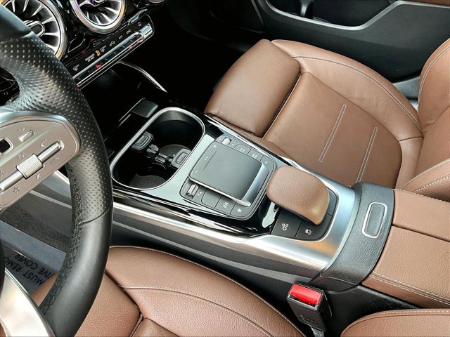 Certified 2022 Mercedes-Benz CLA 35 AMG 4MATIC image 15