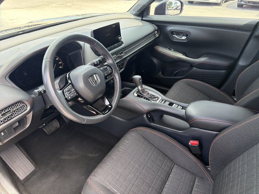Used 2024 Honda HR-V Sport image 18