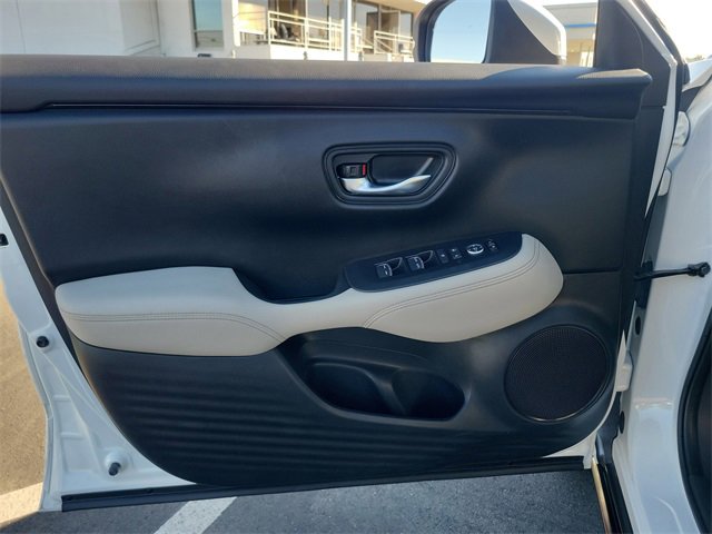 Certified 2024 Honda HR-V EX-L image 18