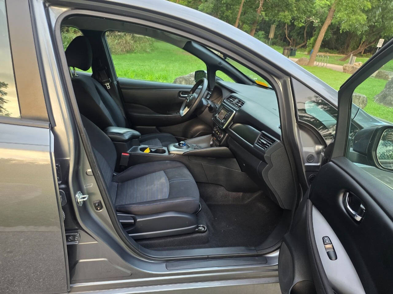 Used 2019 Nissan Leaf S w/ S Charge Package FWD image 24